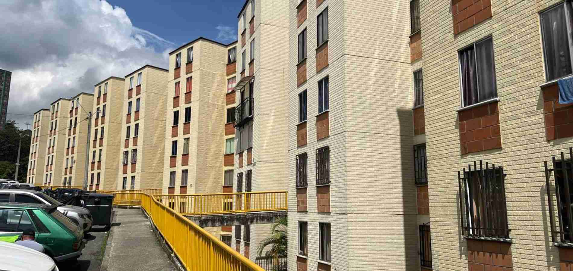 Apartamento en Venta en Medellín, San Antonio de Prado-0