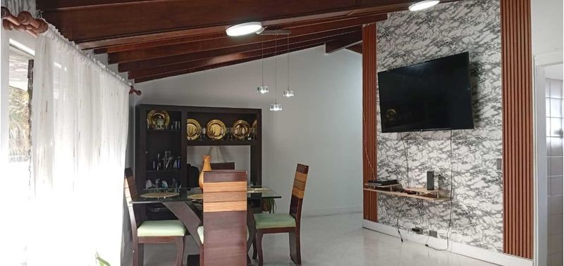 Apartamento en Venta en Medellín, Laureles-0