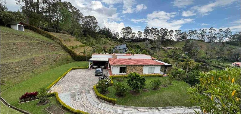 Casa en Venta en El Carmen De Viboral, El Carmen de Viboral-0