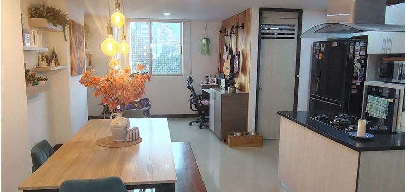 Apartamento en Venta en Medellín, Laureles-2