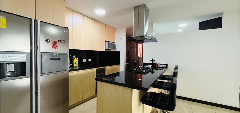 Apartamento en Venta en Envigado, Loma de las brujas-0