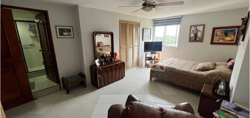Apartamento en Venta en Medellín, Carlos E. Restrepo-2