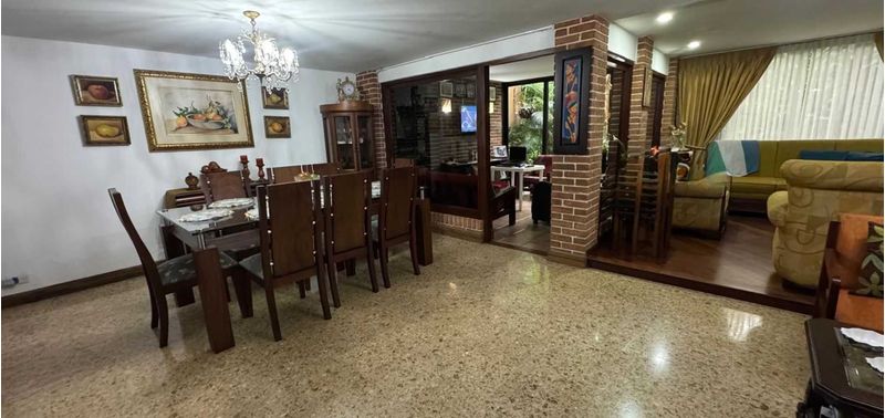 Casa en Venta en Envigado, La Abadía-1