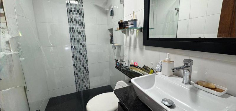 Casa en Venta en Envigado, La Abadía-17