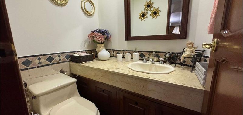 Casa en Venta en Envigado, La Abadía-19