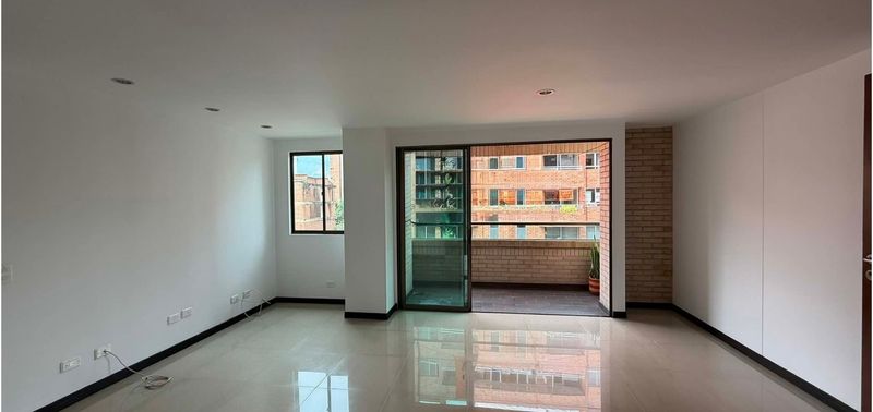 Apartamento en Venta en Medellín, Laureles
