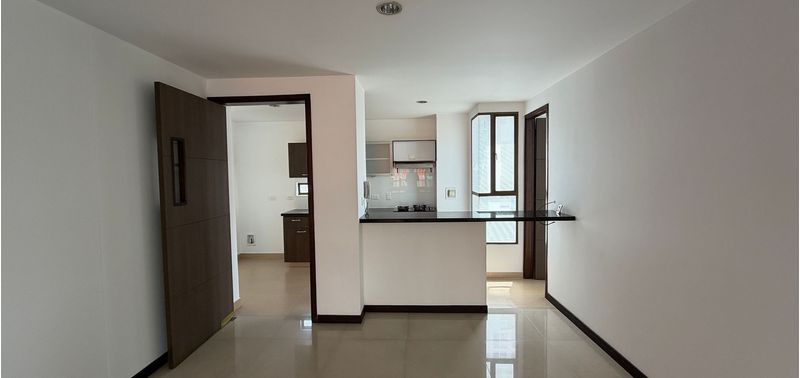 Apartamento en Venta en Medellín, Laureles-1