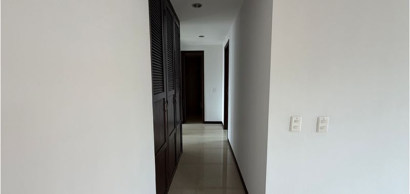 Apartamento en Venta en Medellín, Laureles-5