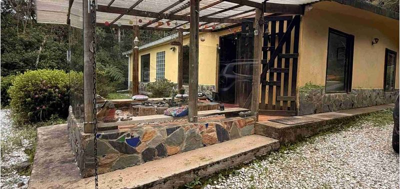 Casa en Venta en Medellín, Corregimiento Santa Elena-3