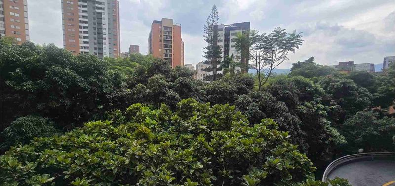 Apartamento en Venta en Medellín, El Poblado-12