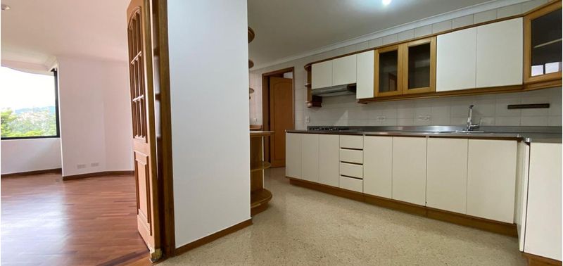 Apartamento en Venta en Medellín, El Poblado-3