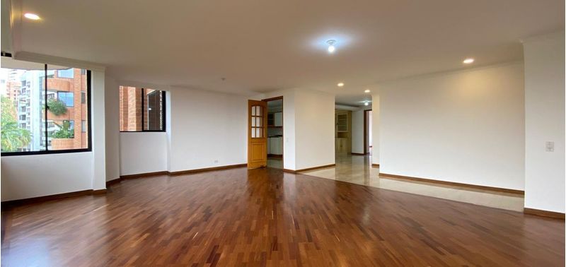 Apartamento en Venta en Medellín, El Poblado-4