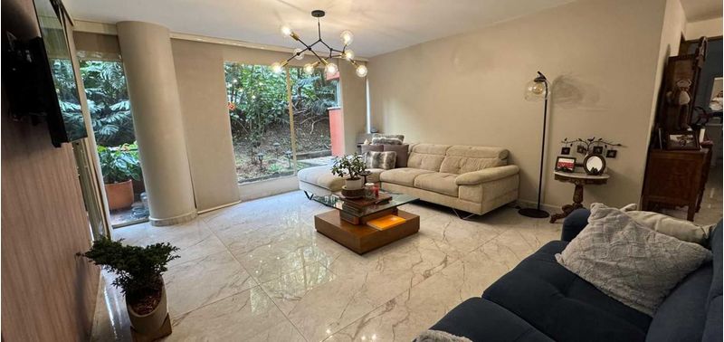 Apartamento en Venta en Medellín, El Poblado-0