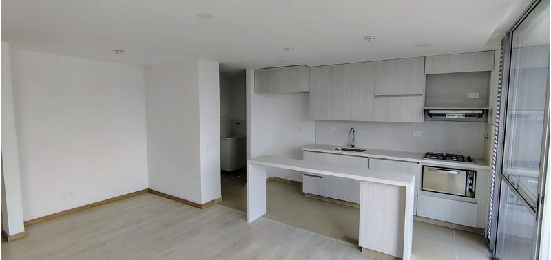 Apartamento en Venta en Itagüí, Itaguí-0