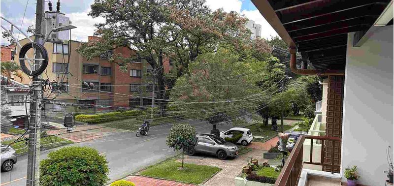 Casa en Venta en Medellín, Simón Bolívar-1