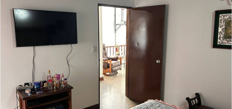 Casa en Venta en Medellín, Simón Bolívar-8