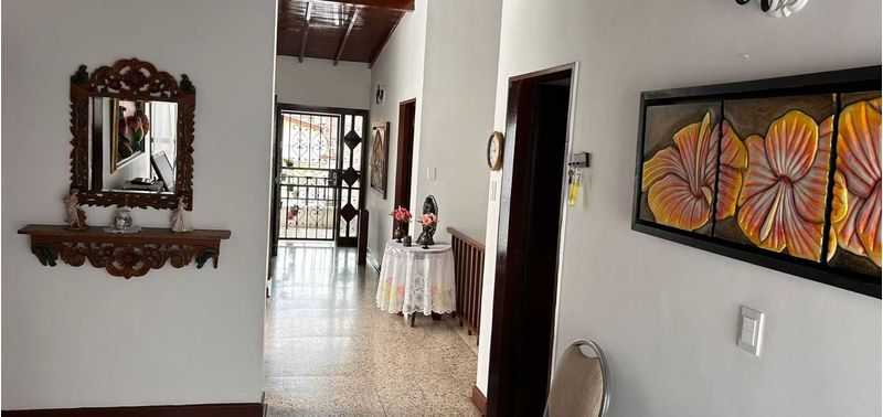 Casa en Venta en Medellín, Simón Bolívar-22
