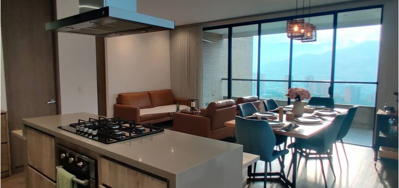 Apartamento en Venta en Medellín, El Poblado-0