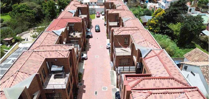 Casa en Venta en Bogotá, D.C., Cota-19