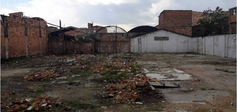 Lote en Venta en Bogotá, D.C., Fontibón Centro-0