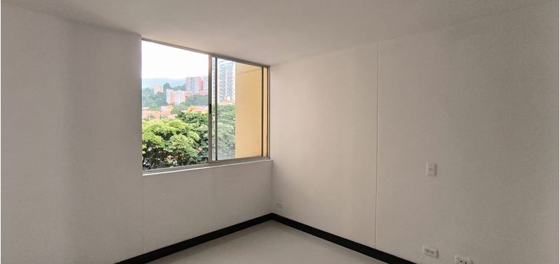 Apartamento en Venta en Envigado, La Paz-14