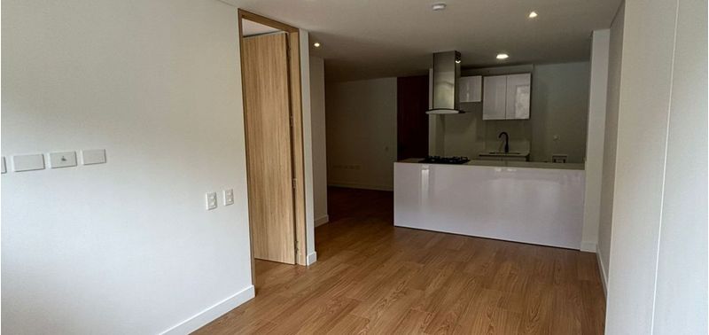 Apartamento en Venta en Bogotá, D.C., Usaquén-0