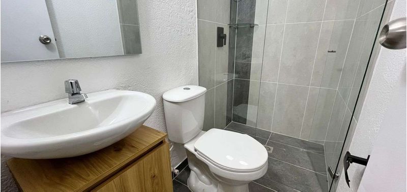 Casa en Venta en Medellín, Robledo-5