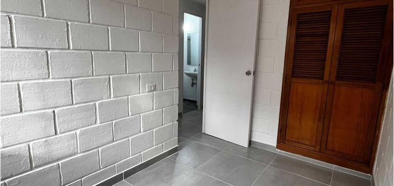 Casa en Venta en Medellín, Robledo-7