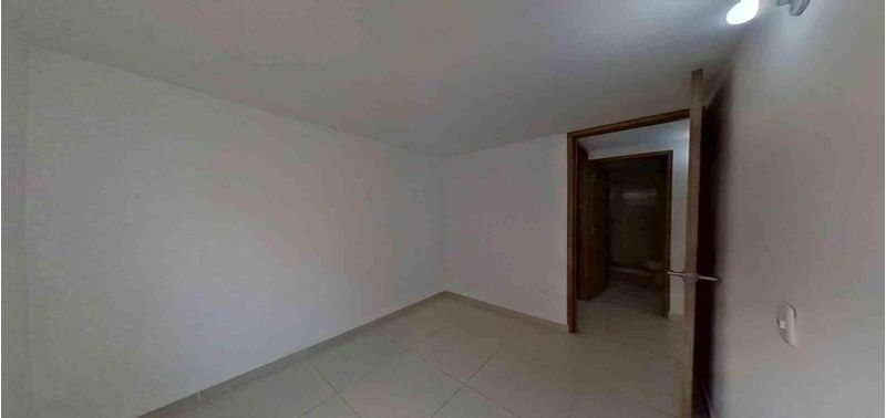 Apartamento en Venta en Madrid, zaragoza-6