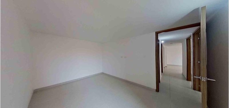 Apartamento en Venta en Madrid, zaragoza-9