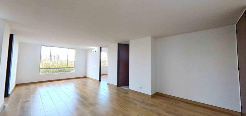 Apartamento en Venta en Bogotá, D.C., Valladolid-0