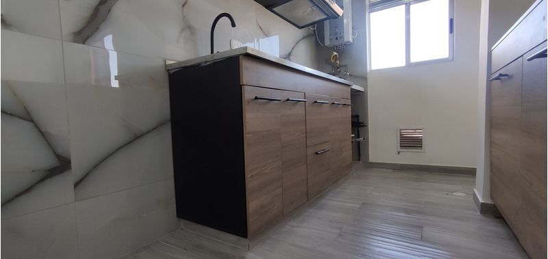 Apartamento en Venta en Bogotá, D.C., Santander Sur-13