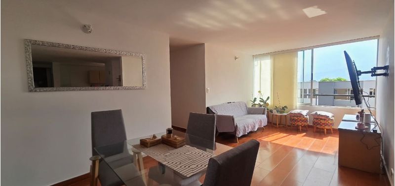 Apartamento en Venta en Medellín, Belén Loma de los Bernal