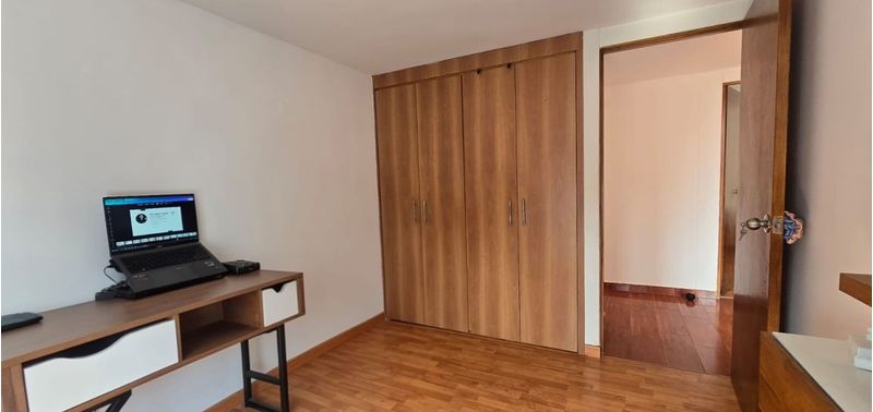Apartamento en Venta en Medellín, Belén Loma de los Bernal-3