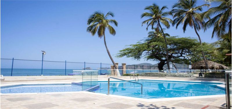 Casa en Venta en Santa Marta, Rodadero Sur-13