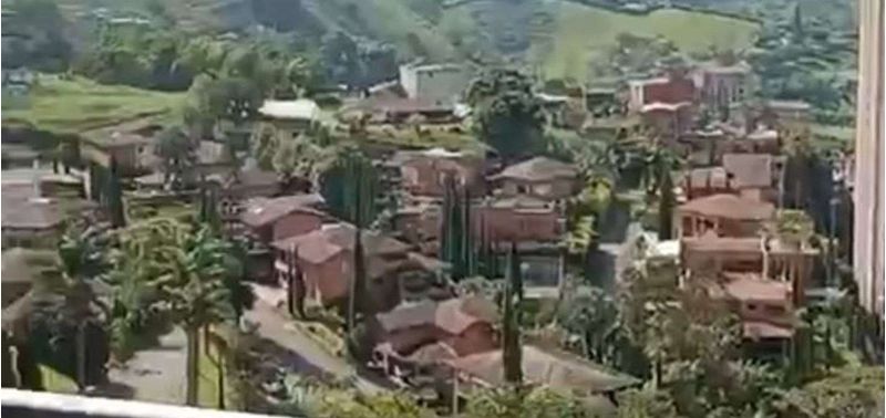 Apartamento en Venta en Sabaneta, Las Lomitas-0