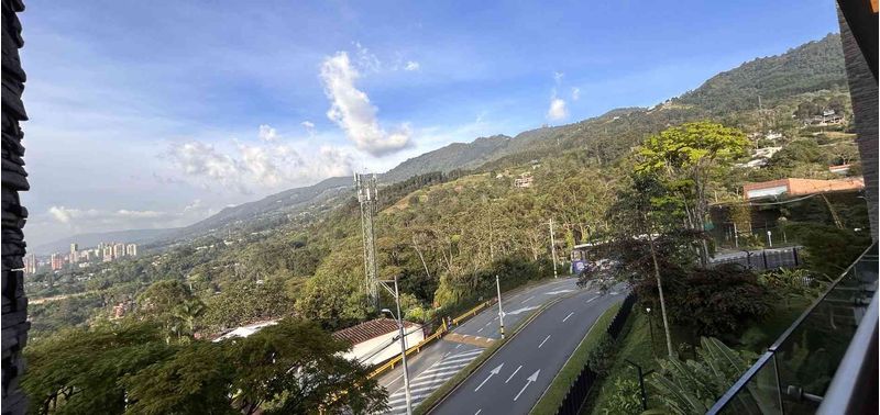 Apartamento en Venta en Envigado, Loma Del Escobero-2
