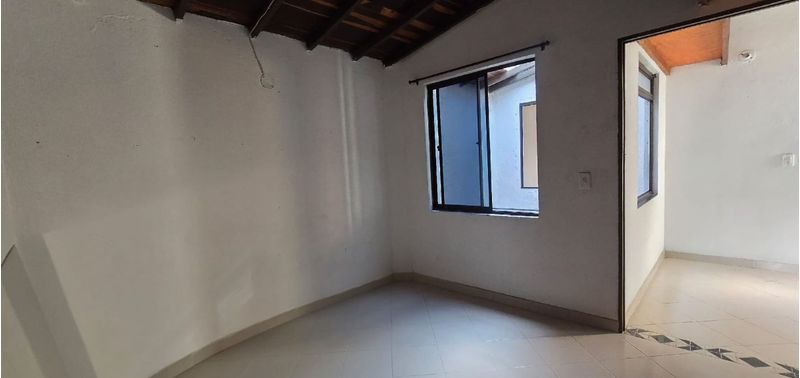 Casa en Venta en Envigado, Cumbres-9