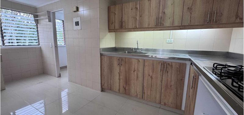 Apartamento en Venta en Medellín, El Poblado-15