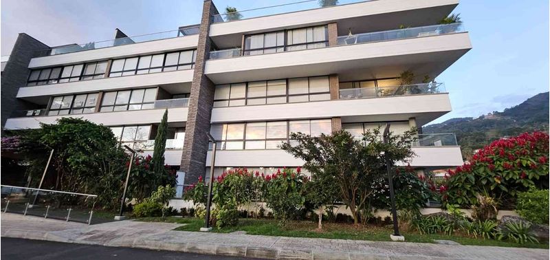Apartamento en Venta en Envigado, San Lucas-17