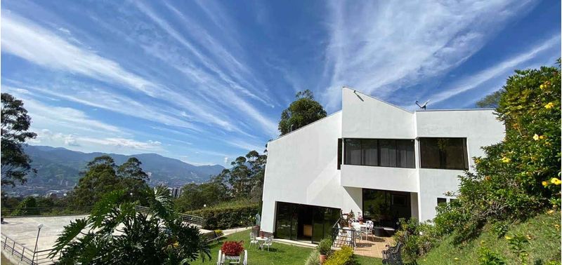 Casa en Venta en Medellín, San Lucas-1