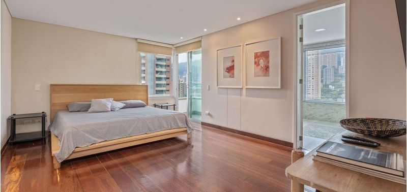 Apartamento en Venta en Medellín, El Poblado-13
