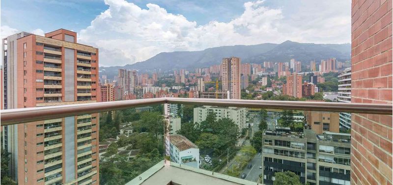 Apartamento en Venta en Medellín, El Poblado-16