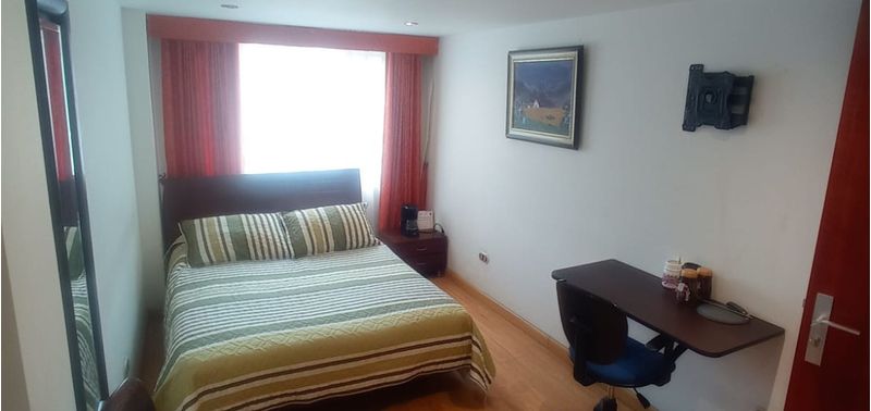 Casa en Venta en Bogotá, D.C., La Esmeralda-13