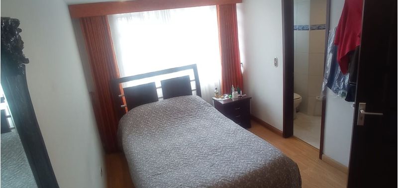 Casa en Venta en Bogotá, D.C., La Esmeralda-47