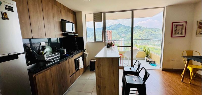 Apartamento en Venta en Medellín, Colina del Sur-1