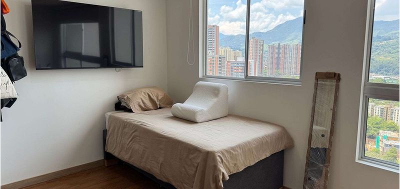 Apartamento en Venta en Medellín, Colina del Sur-12