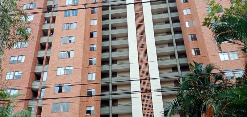 Apartamento en Venta en Medellín, Belén Loma de los Bernal