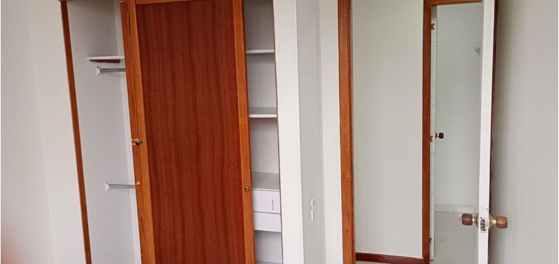 Apartamento en Venta en Medellín, Belén Loma de los Bernal-5