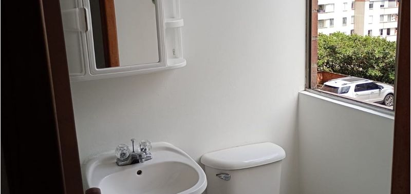 Apartamento en Venta en Medellín, Belén Loma de los Bernal-7